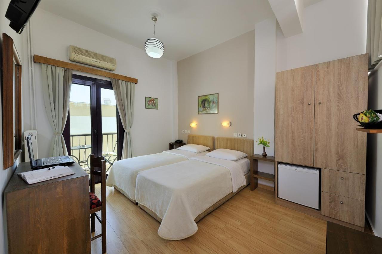 Dryades & Orion Hotel Athens Ngoại thất bức ảnh