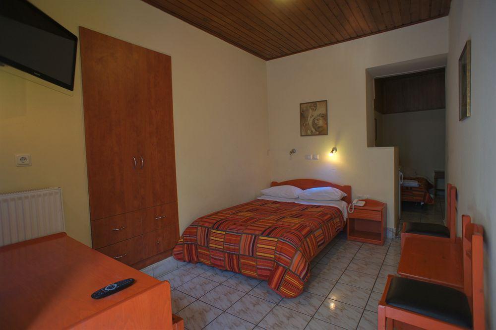Dryades & Orion Hotel Athens Ngoại thất bức ảnh