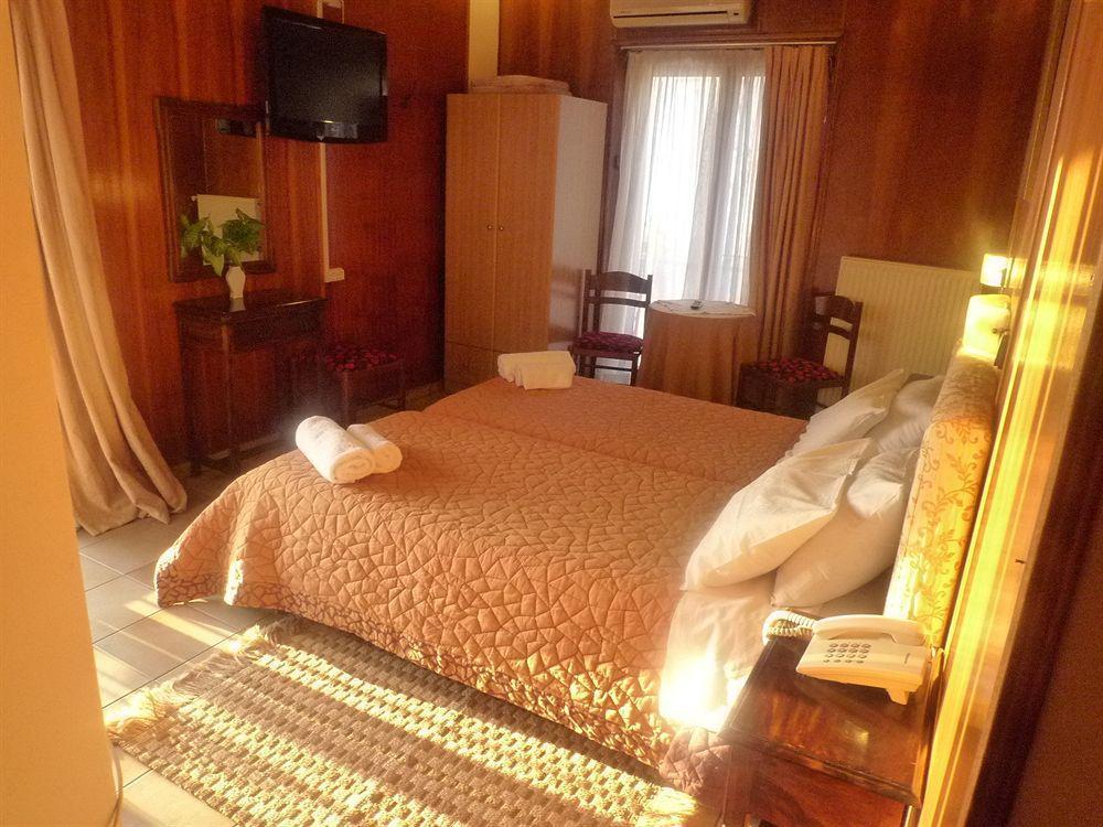Dryades & Orion Hotel Athens Ngoại thất bức ảnh